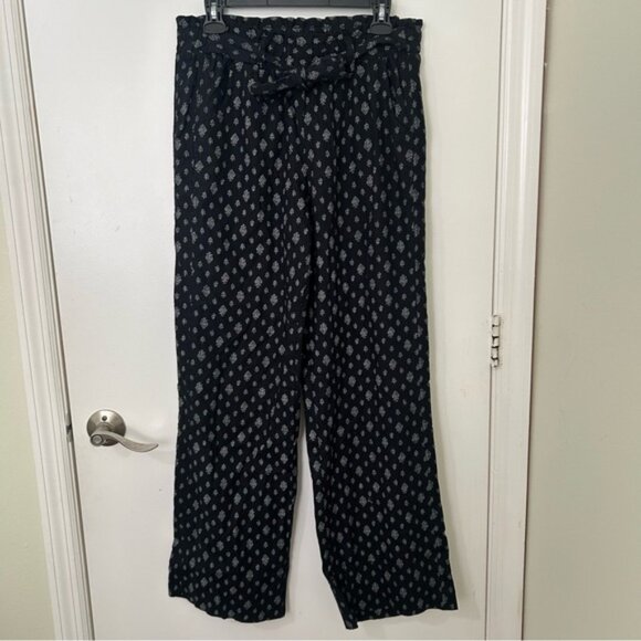 Jolt | Black and White print paperbag pants | Size Medium - Picture 1 of 7